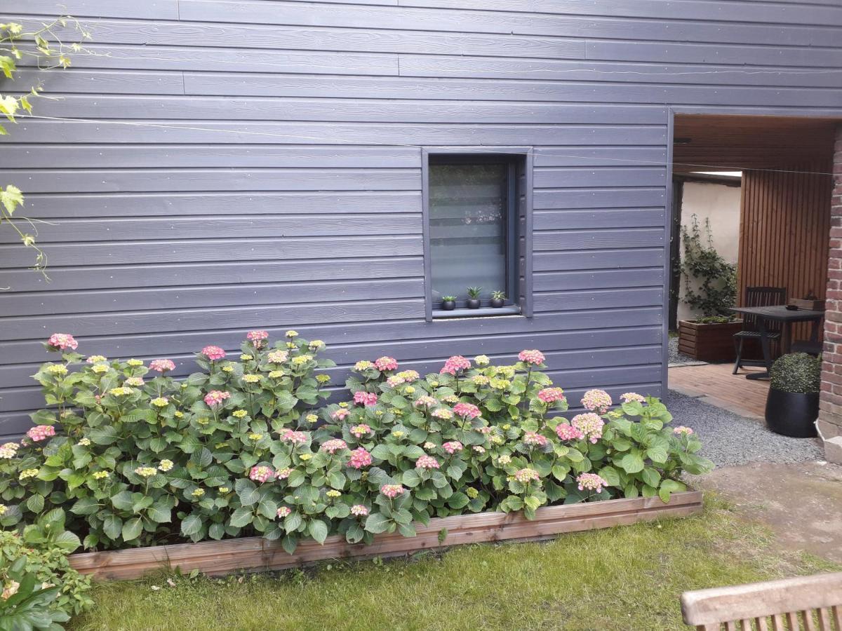 Studio avec jardin et stationnement gratuit à Rouen Extérieur photo